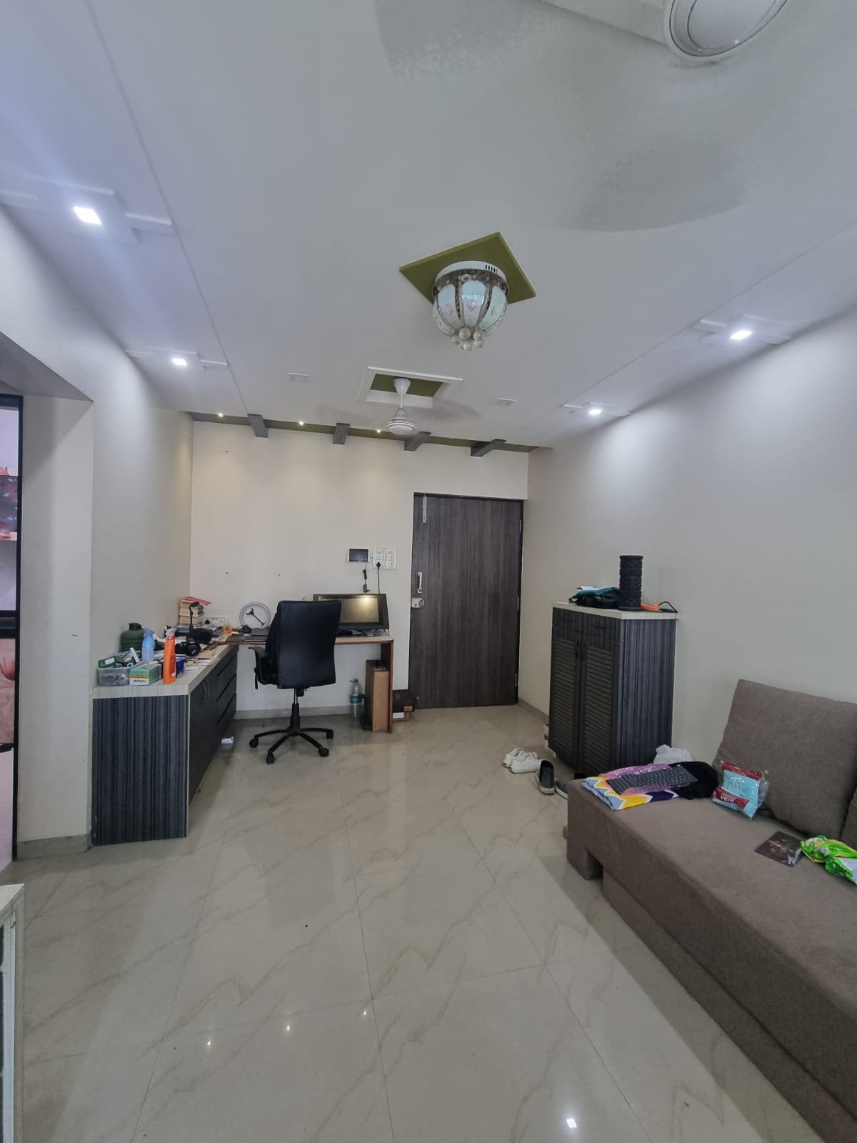 2 BHK flat on Rent in Borivali West, Shimpoli Manish Ved